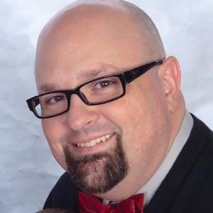 Meet your Posher, Larry